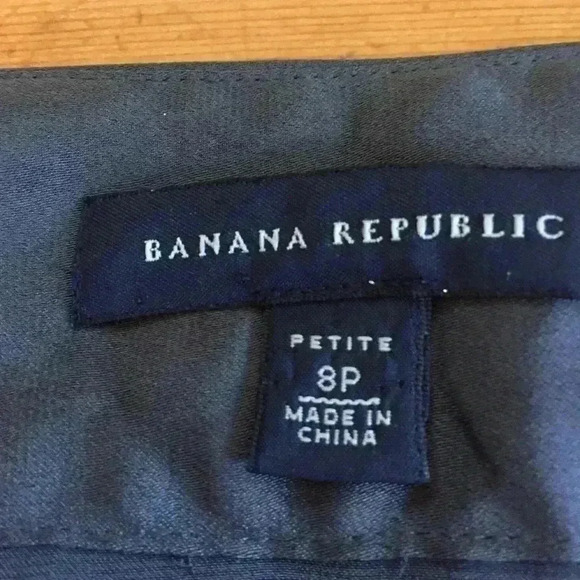 Banana Republic petite tulip skirt - Picture 3 of 4